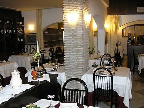 Hotel Ristorante Alla Botte Portogruaro 3*,